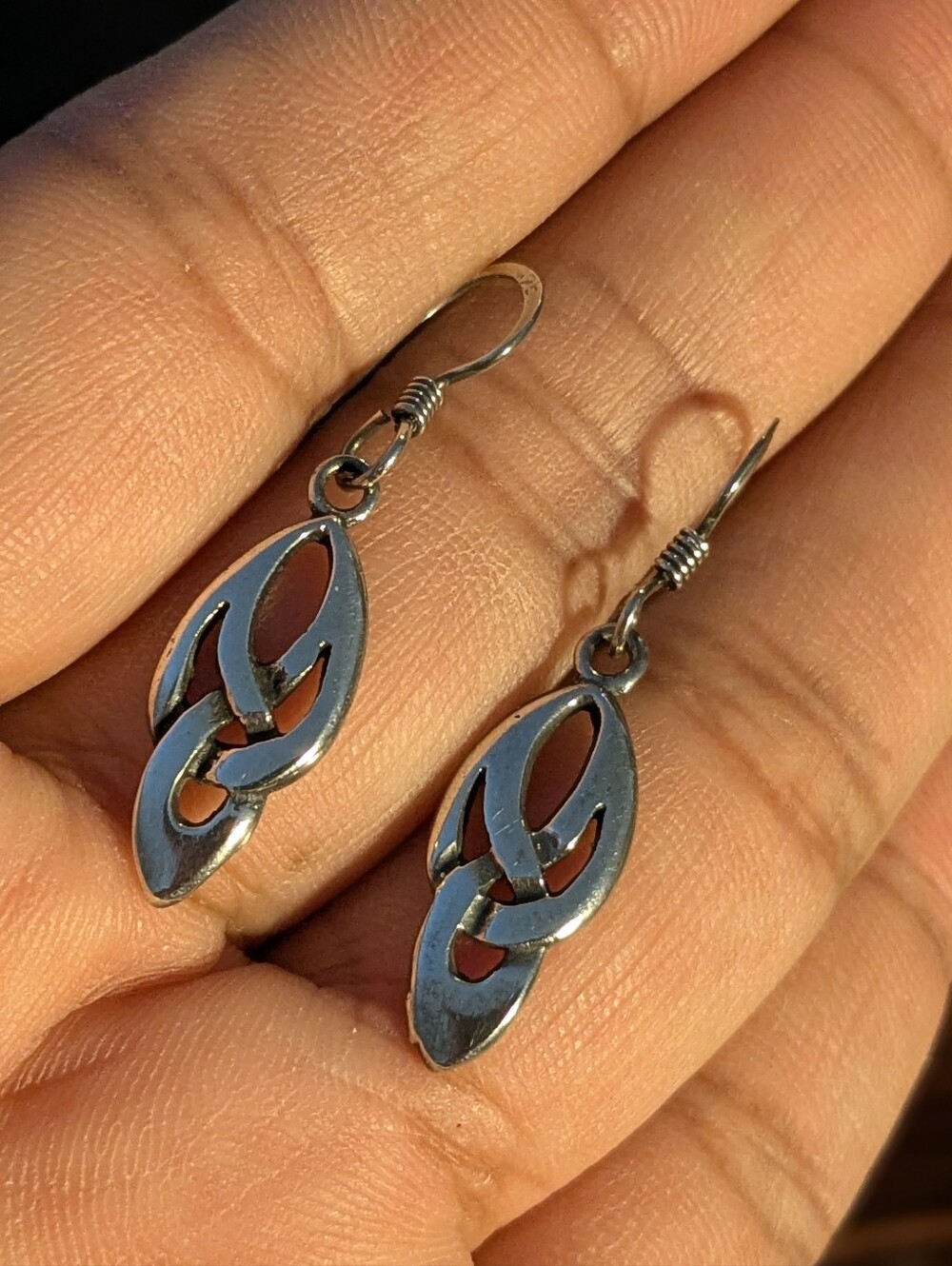925 Sterling Silver Dangle Celtic Knot Earrings